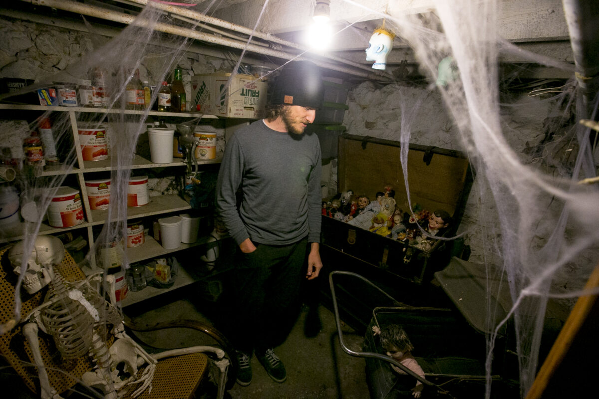 Springville resident offers haunted house to transport visitors to